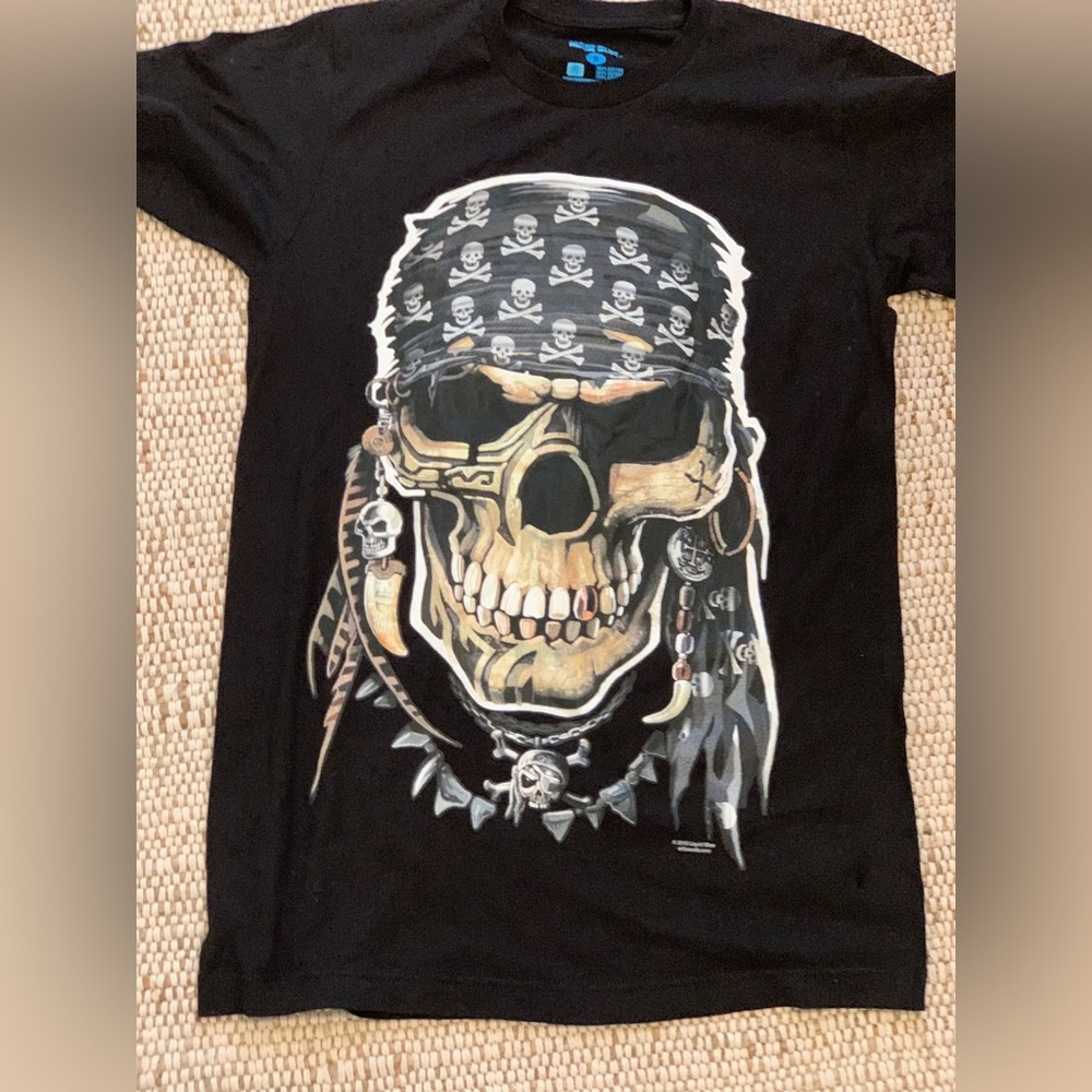 Liquid Blue Mare black 2013 skeleton pirate skull t shirt-Small